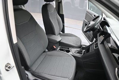 2027 Volkswagen Taos 1.5T SE Black