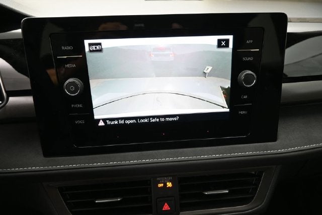 2027 Volkswagen Taos 1.5T SE Black
