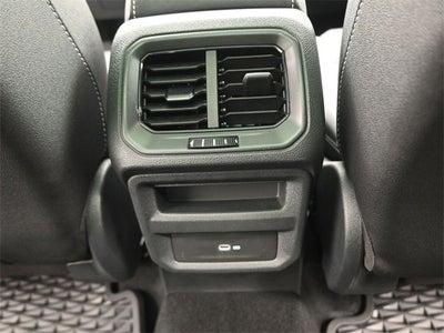 2025 Volkswagen Taos 1.5T SEL