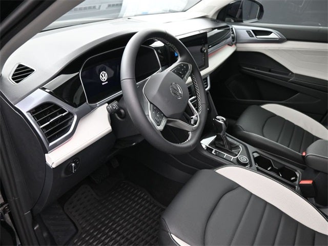 2026 Volkswagen Taos 1.5T SEL