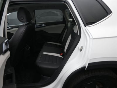 2025 Volkswagen Taos 1.5T SEL