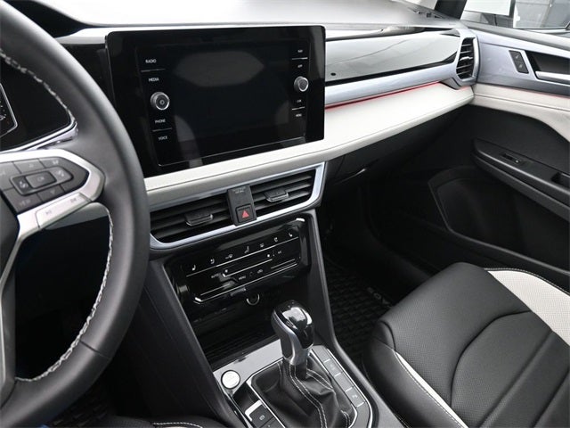 2025 Volkswagen Taos 1.5T SEL