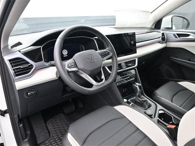 2025 Volkswagen Taos 1.5T SEL