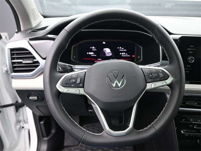 2025 Volkswagen Taos 1.5T SEL