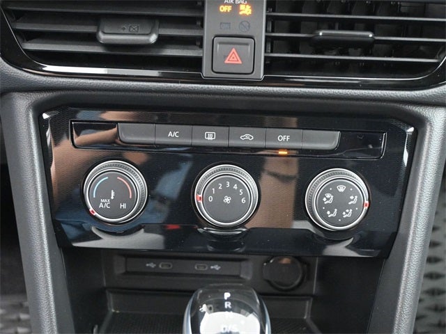 2025 Volkswagen Taos 1.5T S