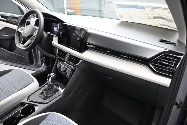 2027 Volkswagen Taos 1.5T S