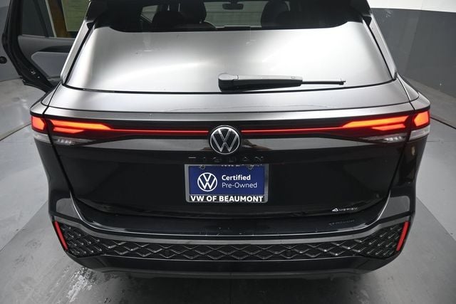2025 Volkswagen Tiguan 2.0T SE R-Line Black
