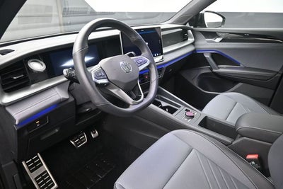 2025 Volkswagen Tiguan 2.0T SE R-Line Black