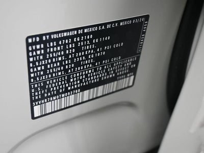2026 Volkswagen Tiguan 2.0T SE R-Line Black