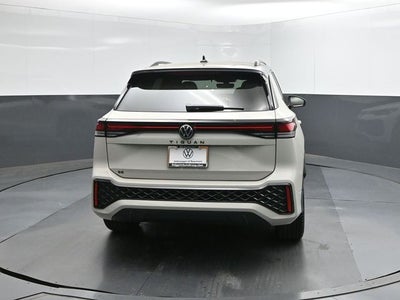 2026 Volkswagen Tiguan 2.0T SE R-Line Black