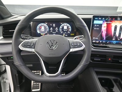 2026 Volkswagen Tiguan 2.0T SE R-Line Black