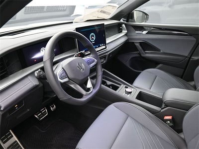 2026 Volkswagen Tiguan 2.0T SE R-Line Black