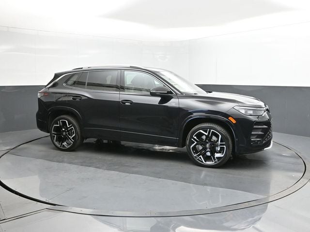 2025 Volkswagen Tiguan 2.0T SEL R-Line