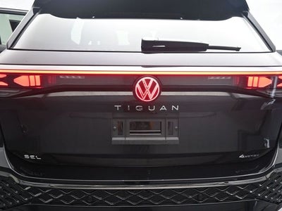 2025 Volkswagen Tiguan 2.0T SEL R-Line