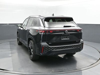 2025 Volkswagen Tiguan 2.0T SEL R-Line