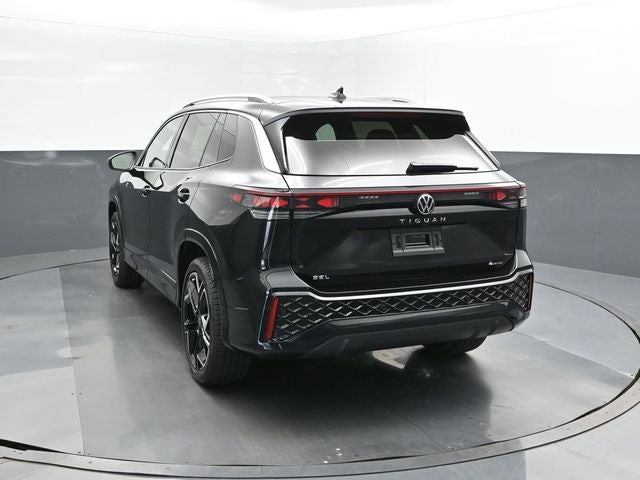 2025 Volkswagen Tiguan 2.0T SEL R-Line