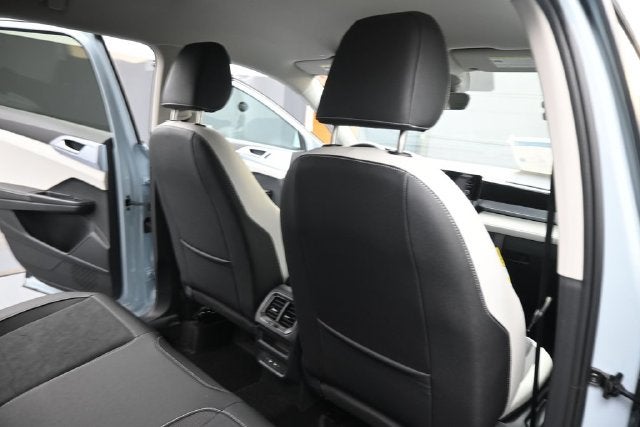 2027 Volkswagen Taos 1.5T SE