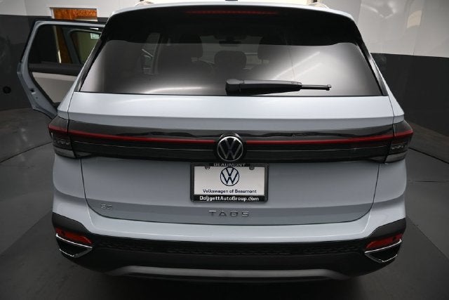 2027 Volkswagen Taos 1.5T SE