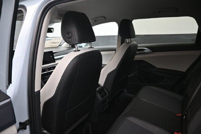 2027 Volkswagen Taos 1.5T SE