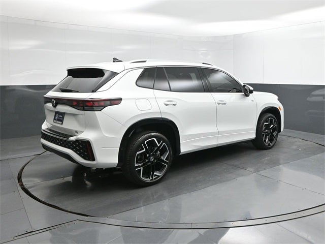 2026 Volkswagen Tiguan 2.0T SEL R-Line Turbo