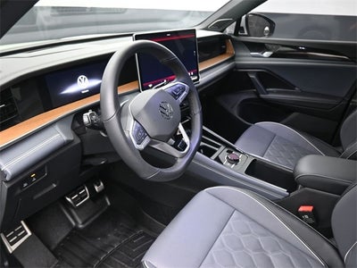 2026 Volkswagen Tiguan 2.0T SEL R-Line Turbo