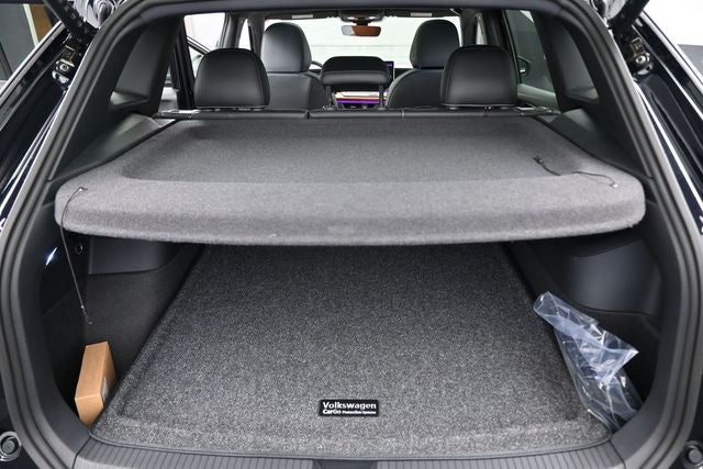 2026 Volkswagen Tiguan 2.0T SEL R-Line Turbo