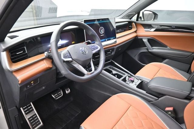 2026 Volkswagen Tiguan 2.0T SEL R-Line Turbo