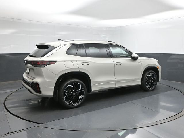 2026 Volkswagen Tiguan 2.0T SEL R-Line Turbo