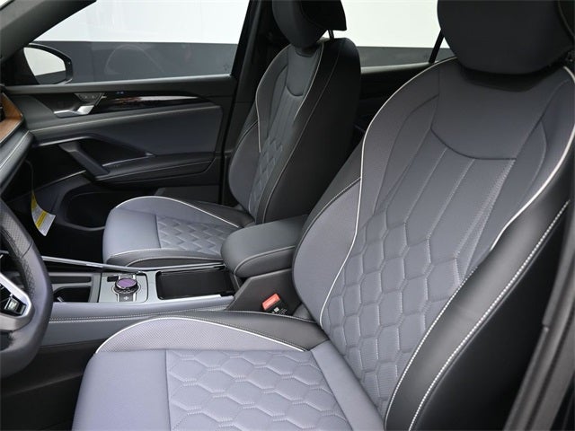 2026 Volkswagen Tiguan 2.0T SEL R-Line Turbo