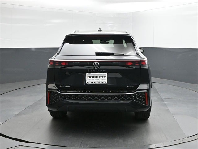 2026 Volkswagen Tiguan 2.0T SEL R-Line Turbo