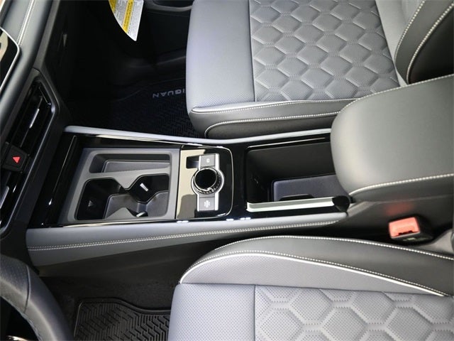 2026 Volkswagen Tiguan 2.0T SEL R-Line Turbo