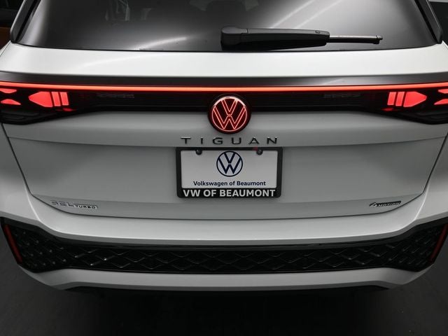 2026 Volkswagen Tiguan 2.0T SEL R-Line Turbo
