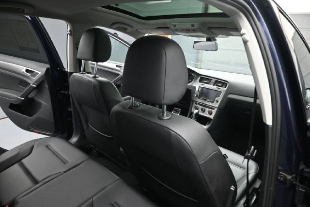 2017 Volkswagen Golf TSI SE 4-Door