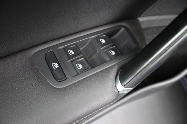 2017 Volkswagen Golf TSI SE 4-Door