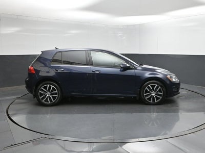 2017 Volkswagen Golf TSI SE 4-Door
