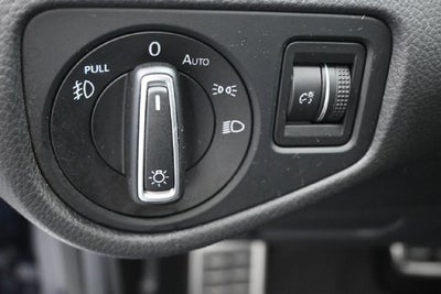 2017 Volkswagen Golf TSI SE 4-Door