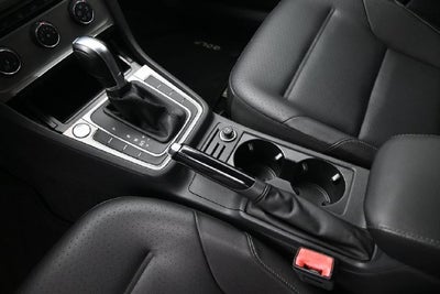 2017 Volkswagen Golf TSI SE 4-Door