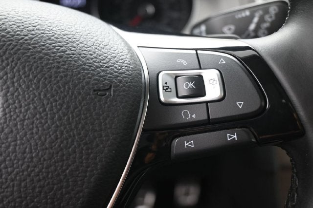 2017 Volkswagen Golf TSI SE 4-Door