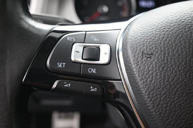 2017 Volkswagen Golf TSI SE 4-Door