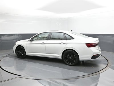 2025 Volkswagen Jetta 1.5T SE