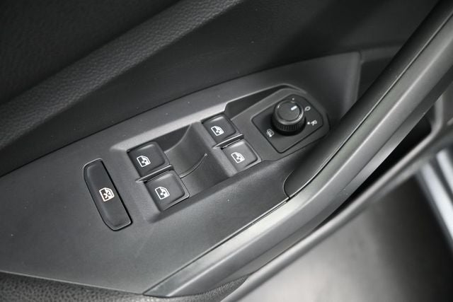 2020 Volkswagen Jetta R-Line