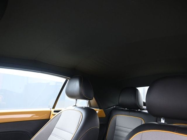 2017 Volkswagen Beetle 1.8T Dune
