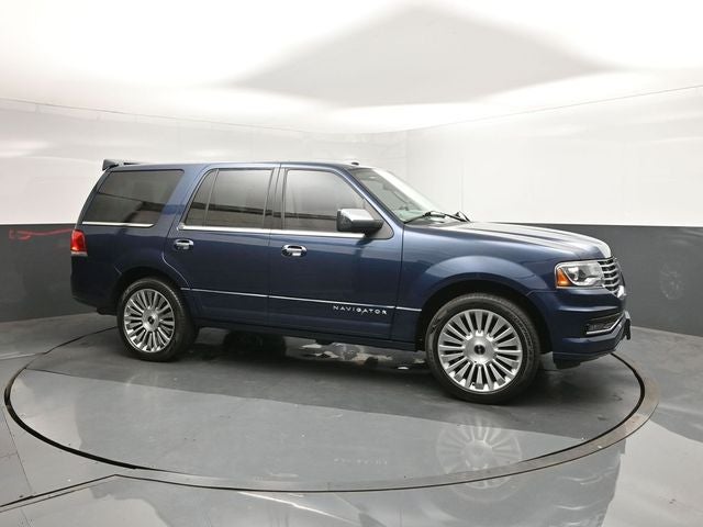 2015 Lincoln Navigator Base