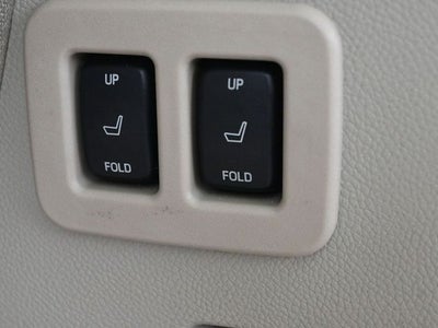 2015 Lincoln Navigator Base