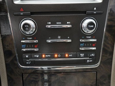 2015 Lincoln Navigator Base