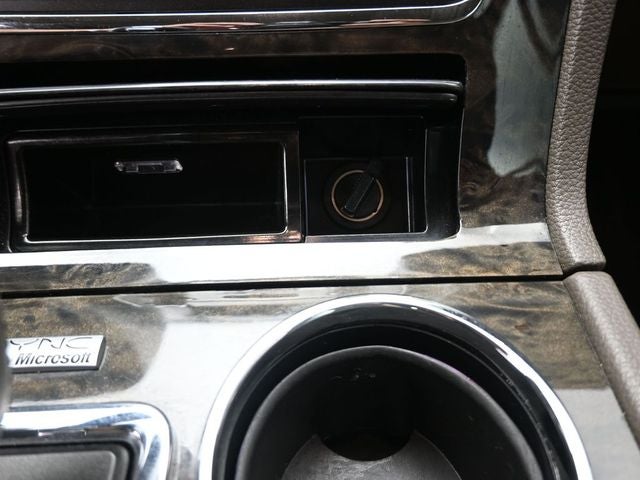 2015 Lincoln Navigator Base