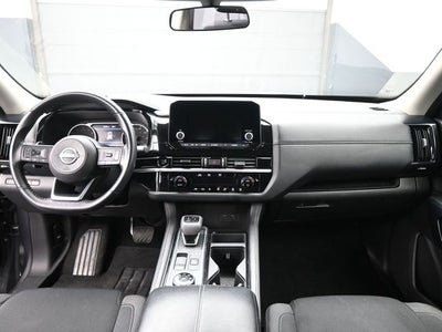 2025 Nissan Pathfinder SV 4WD