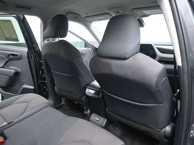 2025 Toyota Highlander LE