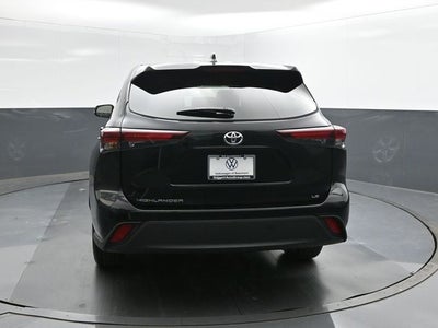 2025 Toyota Highlander LE