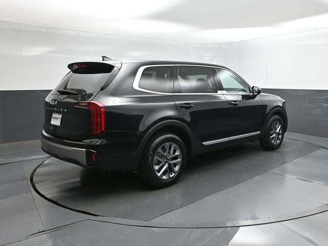 2025 Kia Telluride LX